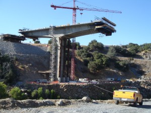 Construction of the Folsom Bridge with storm water management bmps in place